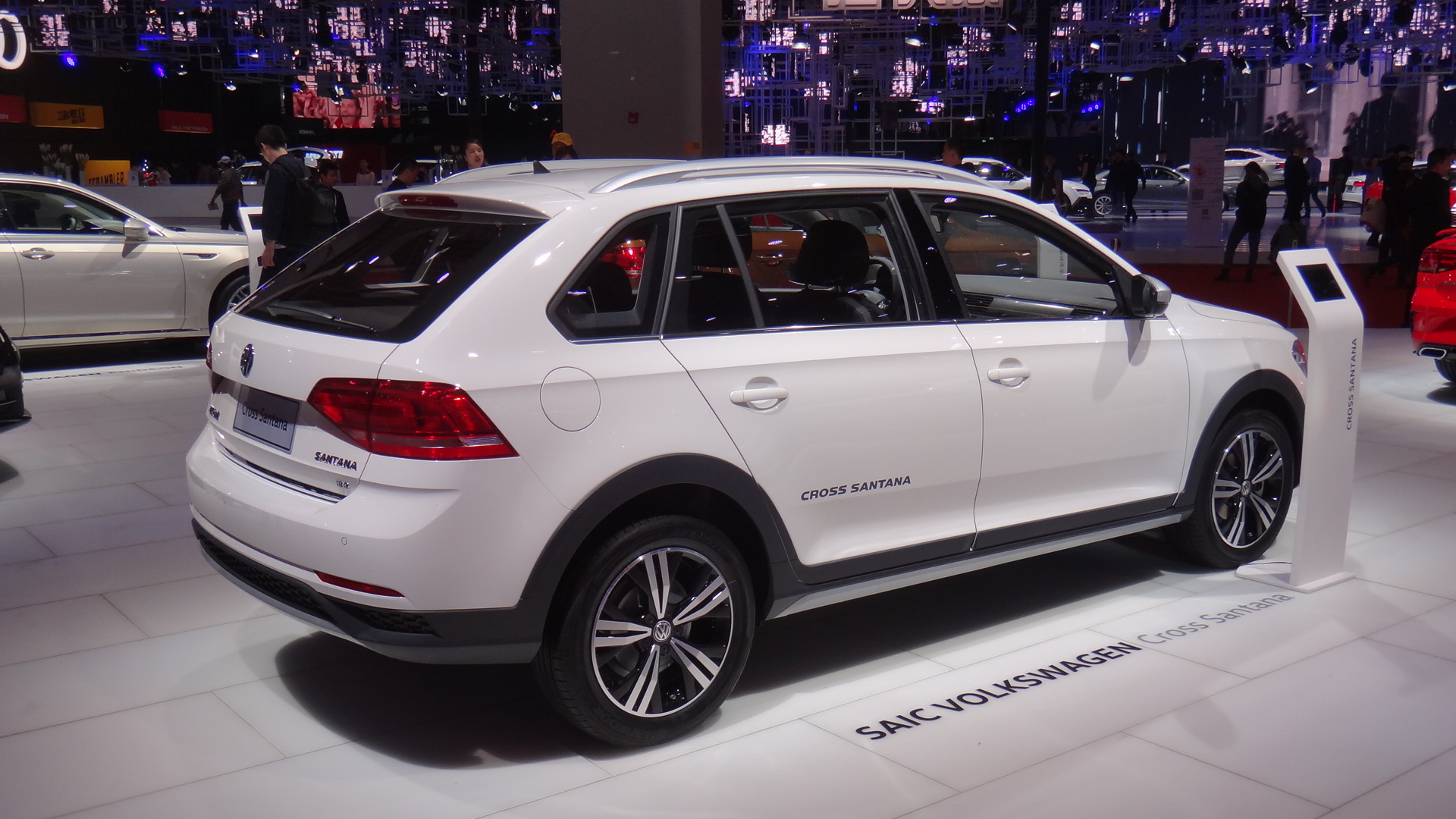 Volkswagen ID. Cross