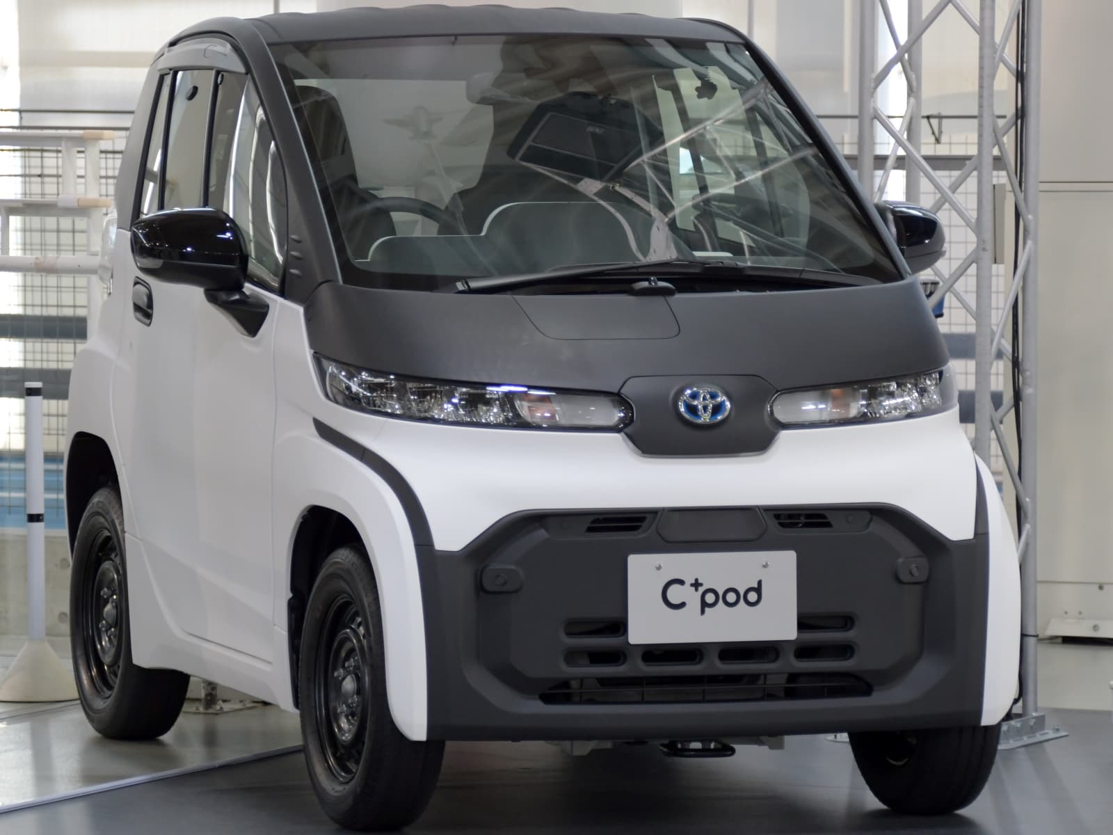 Toyota C+pod