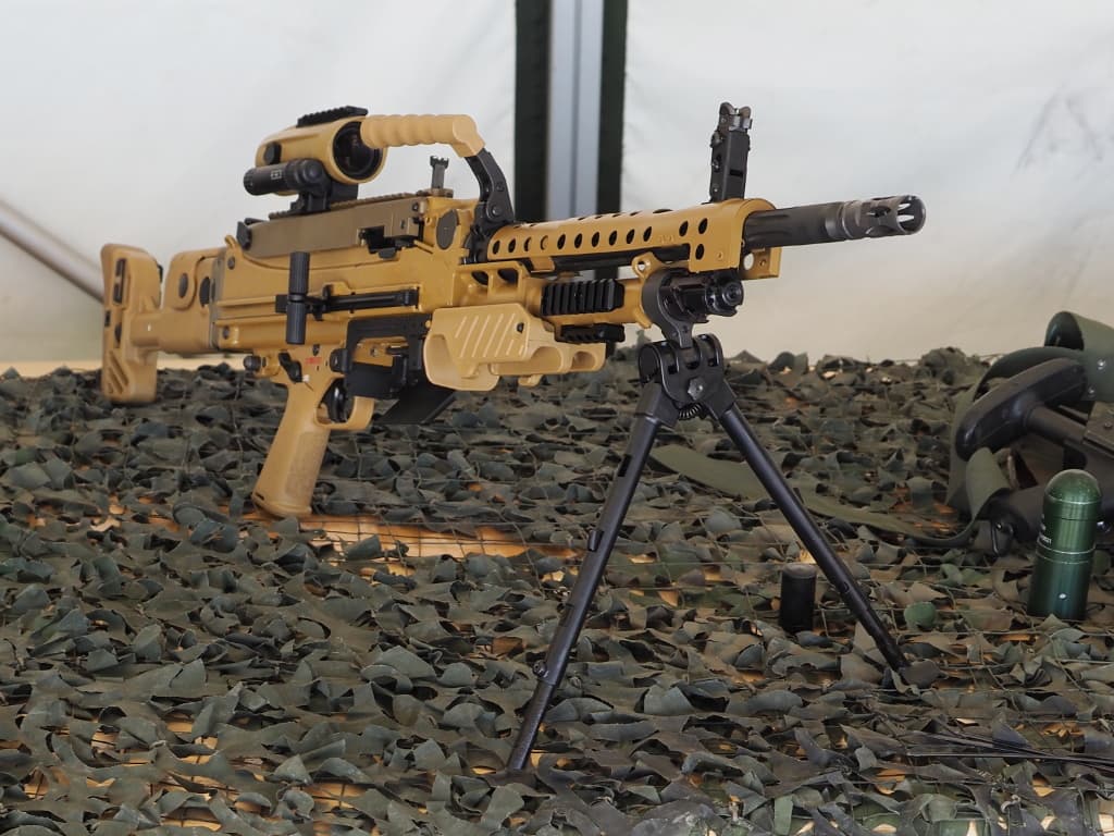 MG MG5 EV