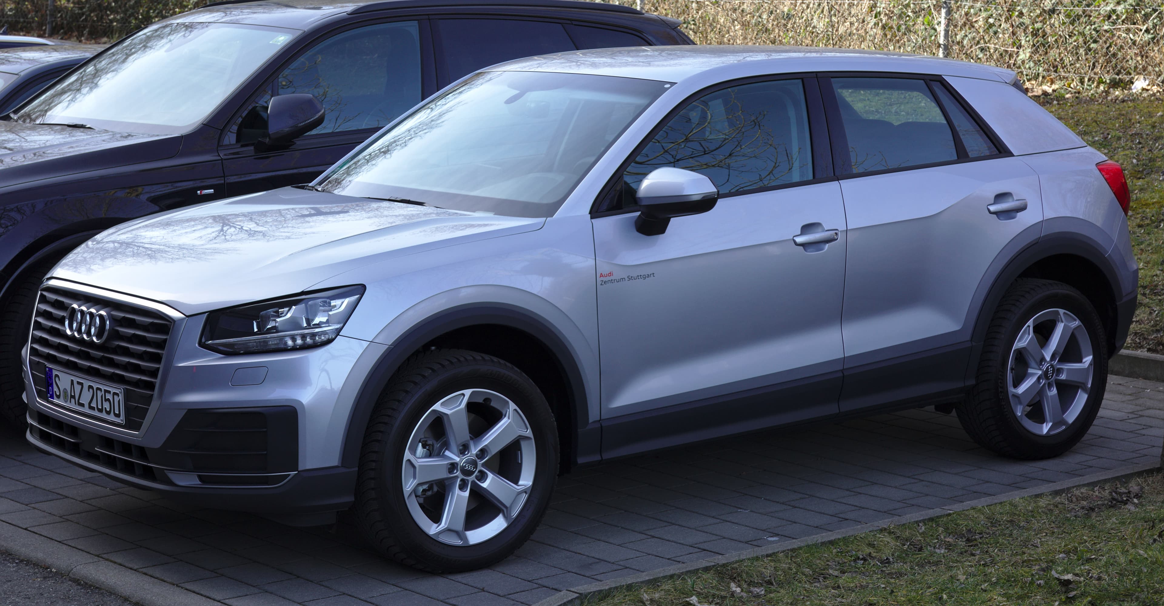 Audi Q2L e-tron