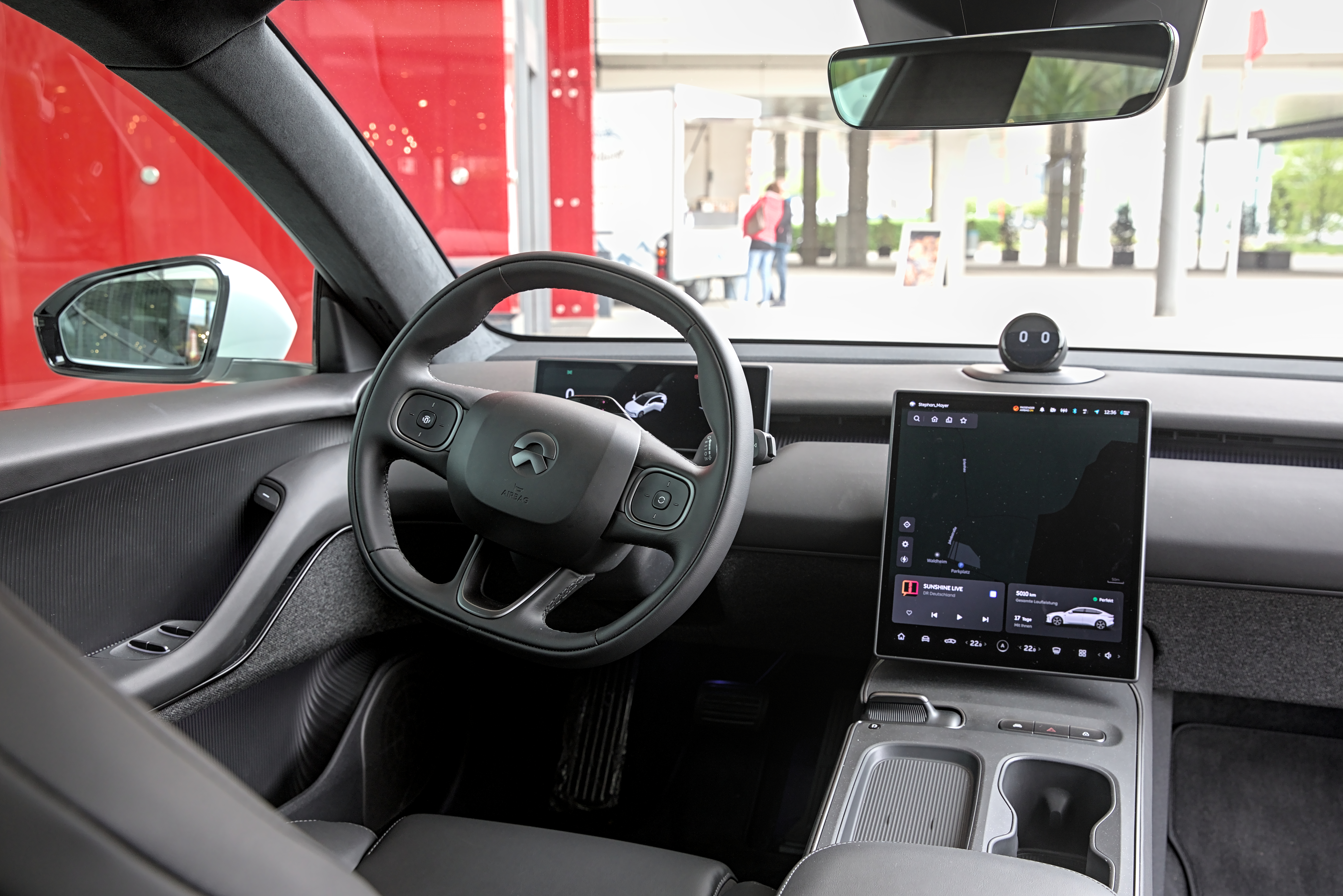 NIO ET5